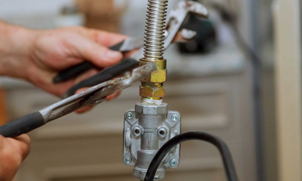 worktop near the hob natural gas split gas line